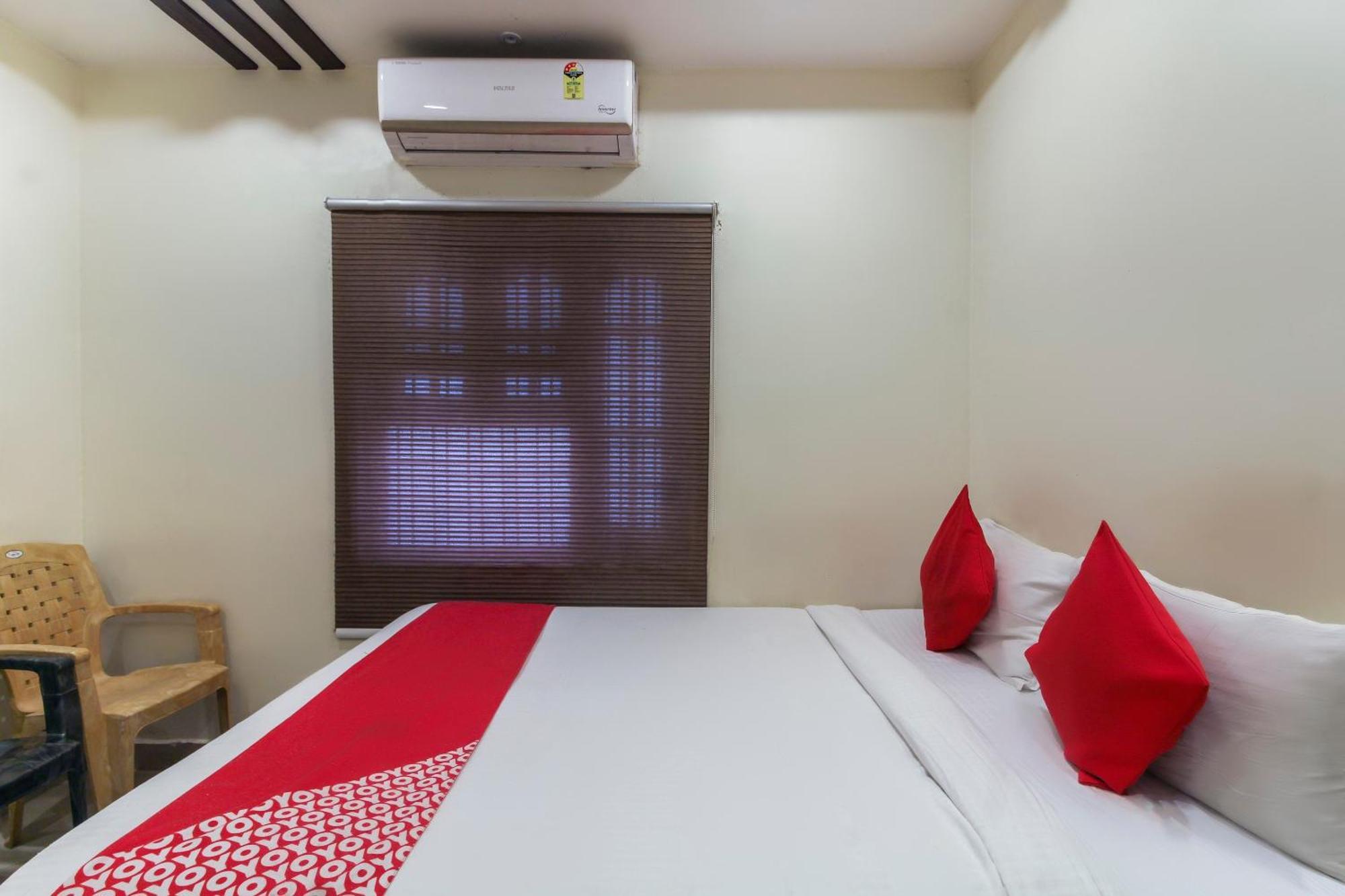 Hotel O Sri Harsha Residency Near Jntu Metro Hyderabad Exterior photo