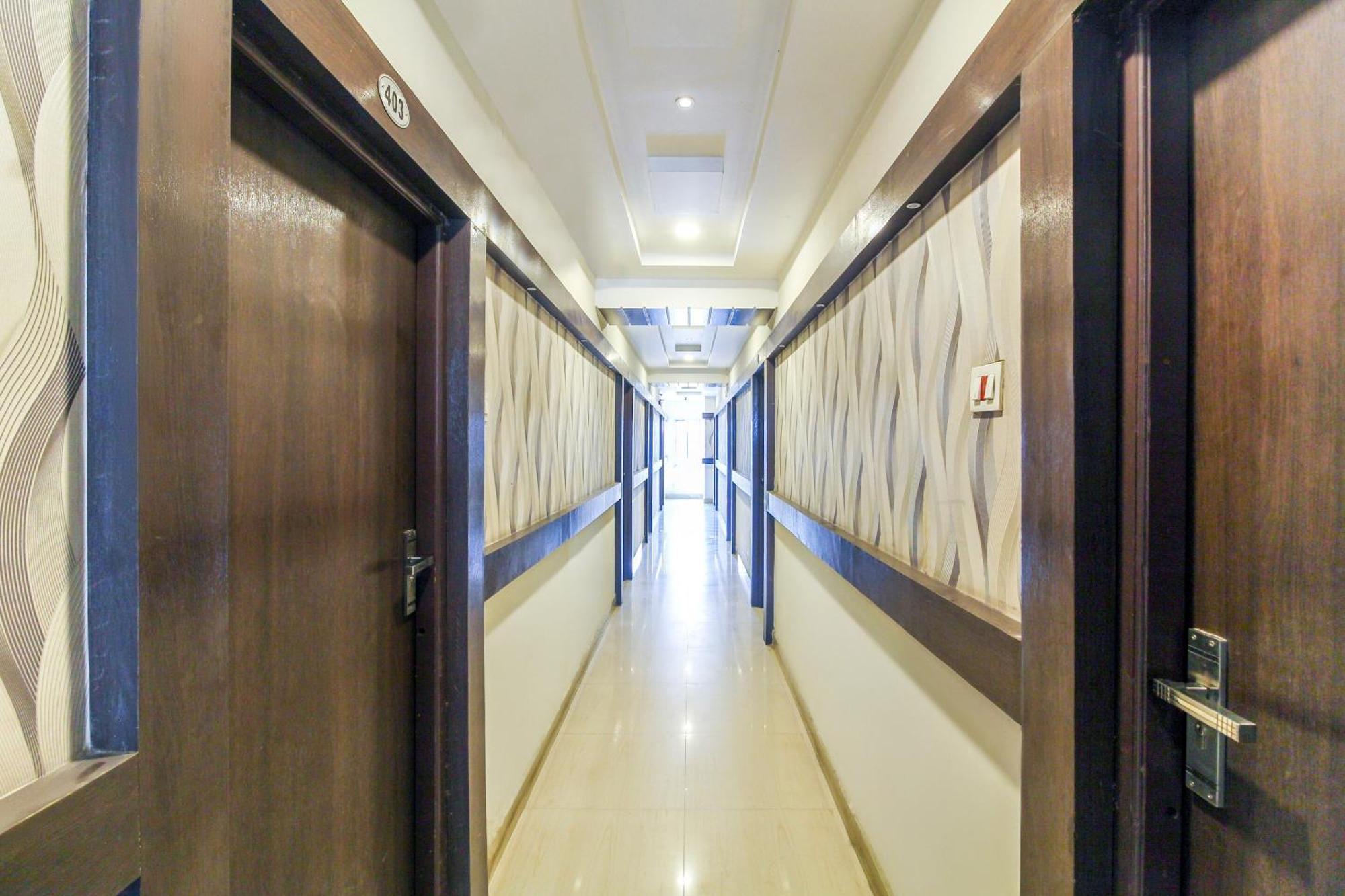 Hotel O Sri Harsha Residency Near Jntu Metro Hyderabad Exterior photo