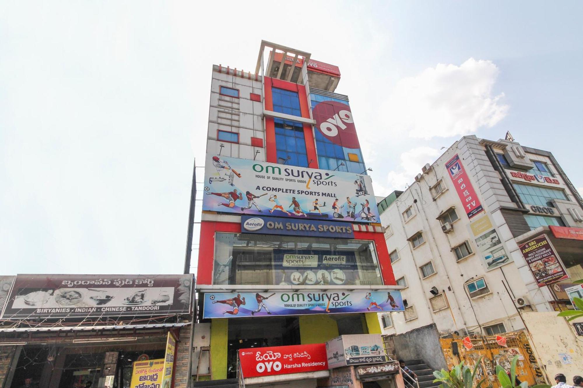 Hotel O Sri Harsha Residency Near Jntu Metro Hyderabad Exterior photo